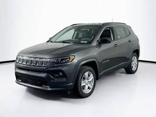 2022 Jeep Compass Latitude 4WD photo