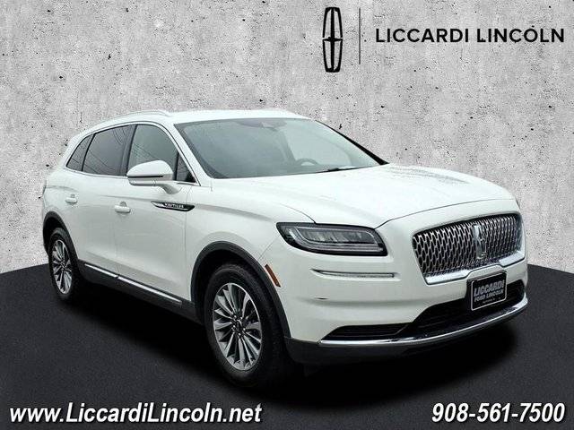 2022 Lincoln Nautilus Standard AWD photo
