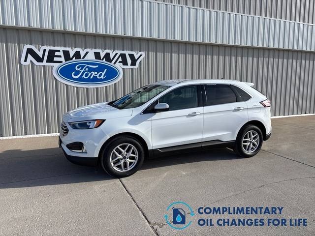 2022 Ford Edge SEL AWD photo