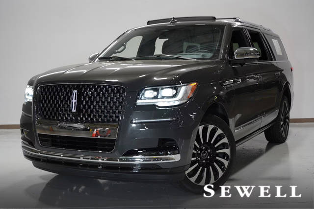 2022 Lincoln Navigator L Black Label 4WD photo