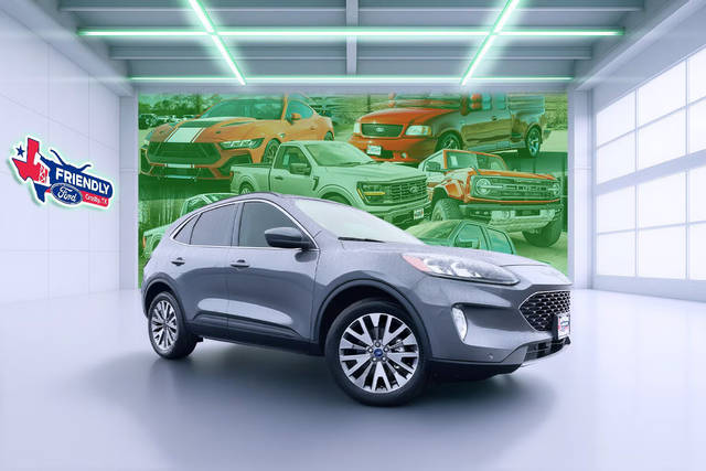 2022 Ford Escape Titanium AWD photo