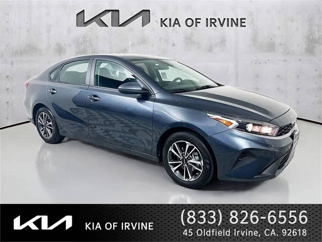 2023 Kia Forte LXS FWD photo