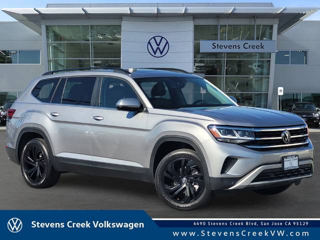 2023 Volkswagen Atlas 3.6L V6 SE w/Technology FWD photo