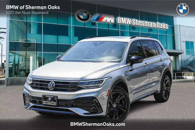 2023 Volkswagen Tiguan SE R-Line Black AWD photo