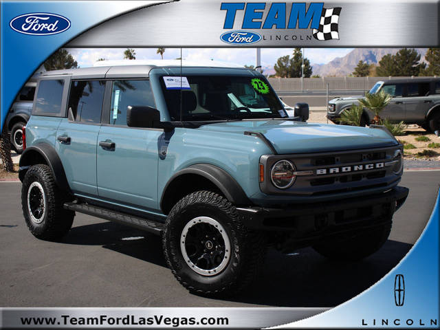 2023 Ford Bronco 4 Door Big Bend 4WD photo