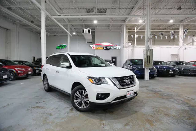 2019 Nissan Pathfinder SL 4WD photo