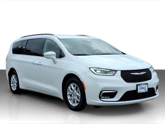 2022 Chrysler Pacifica Minivan Touring L FWD photo