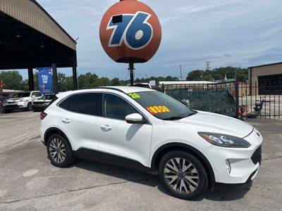 2020 Ford Escape Titanium AWD photo