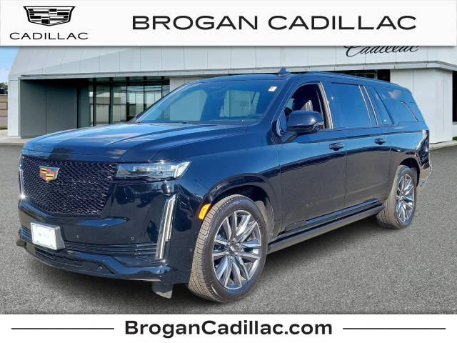 2023 Cadillac Escalade ESV 4WD Sport Platinum 4WD photo