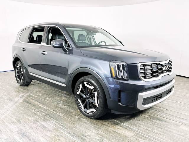 2023 Kia Telluride S FWD photo