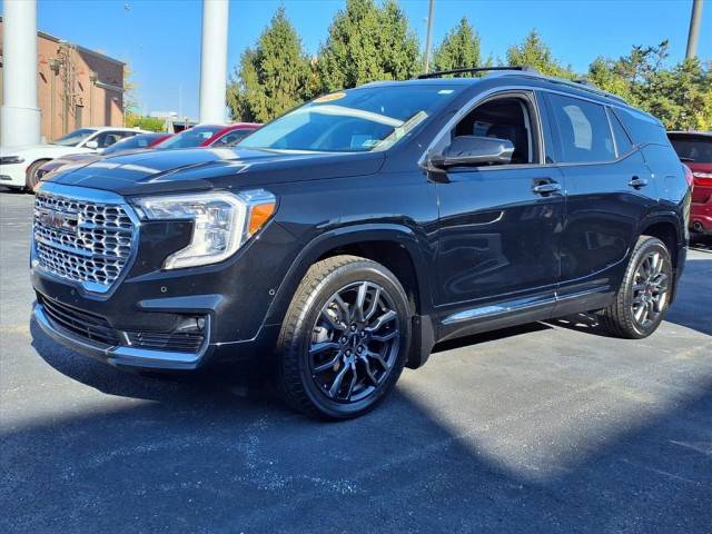 2023 GMC Terrain Denali AWD photo