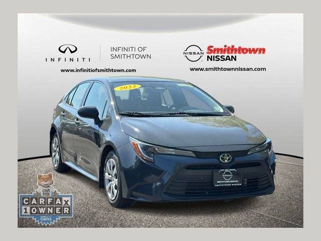 2023 Toyota Corolla LE FWD photo
