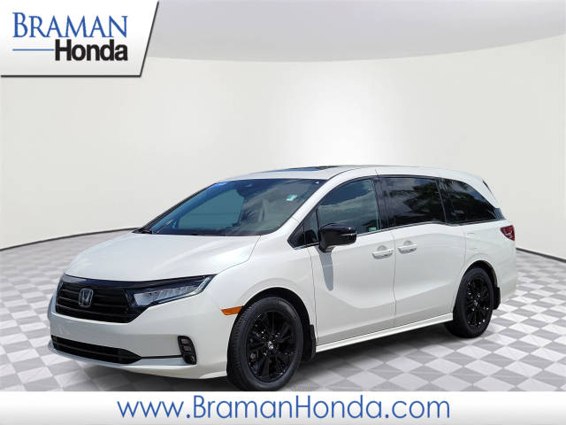 2023 Honda Odyssey Sport FWD photo