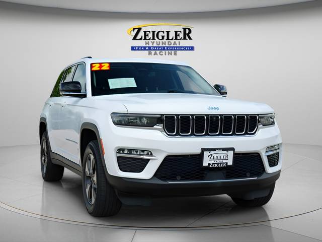 2022 Jeep Grand Cherokee 4WD photo