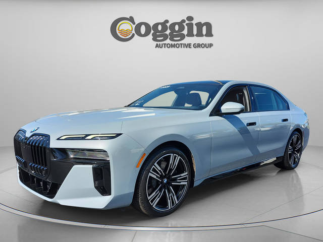 2023 BMW 7 Series 740i RWD photo