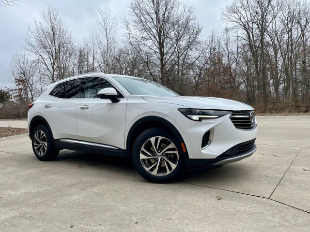 2023 Buick Envision Essence FWD photo