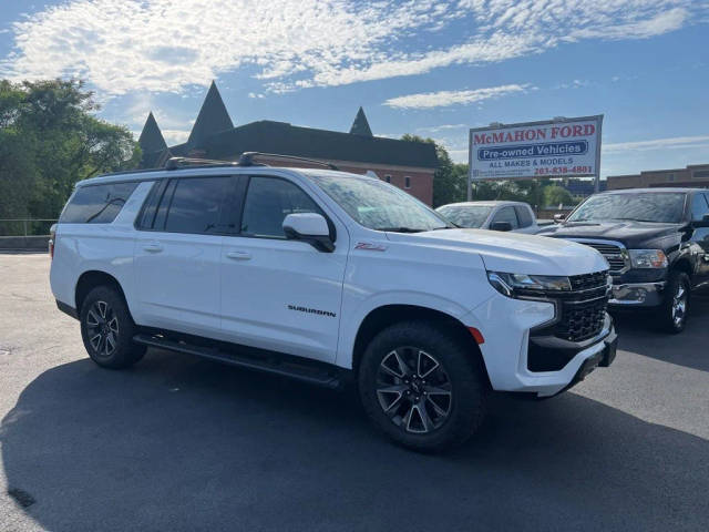 2023 Chevrolet Suburban Z71 4WD photo