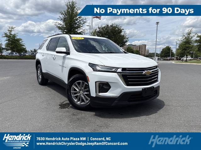 2023 Chevrolet Traverse LT Leather AWD photo