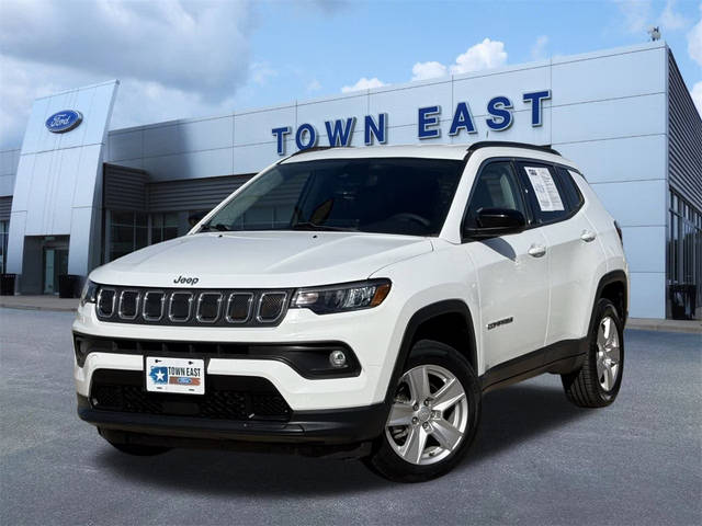 2022 Jeep Compass Latitude 4WD photo