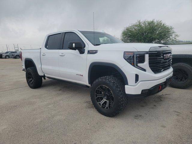 2023 GMC Sierra 1500 AT4 4WD photo