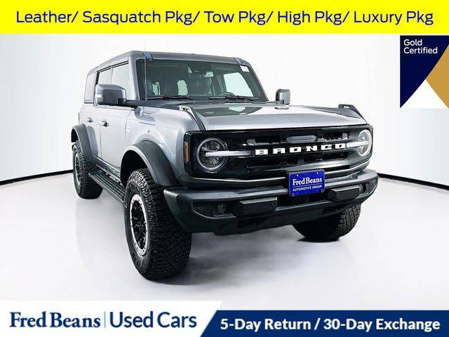 2023 Ford Bronco 4 Door Outer Banks 4WD photo