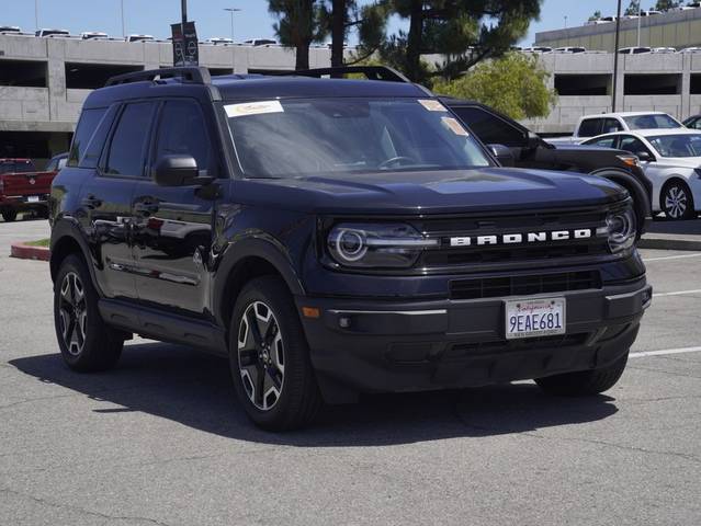 2022 Ford Bronco Sport Outer Banks 4WD photo