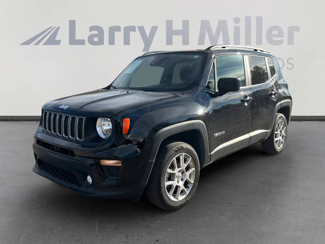 2022 Jeep Renegade Latitude 4WD photo