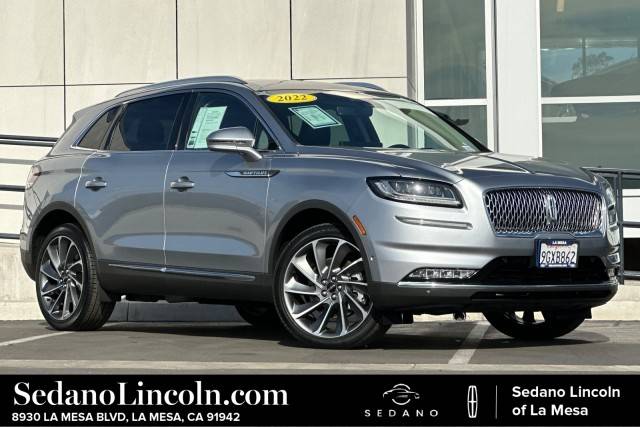 2022 Lincoln Nautilus Reserve AWD photo
