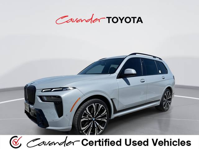 2023 BMW X7 xDrive40i AWD photo