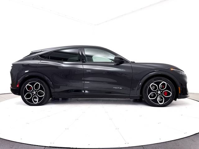 2022 Ford Mustang Mach-E GT AWD photo