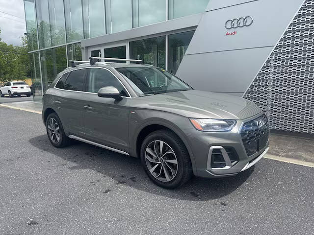 2023 Audi Q5 S line Premium AWD photo