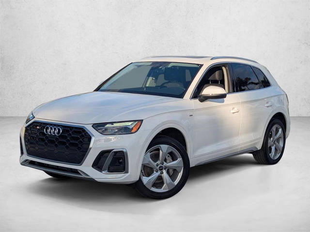 2023 Audi Q5 S line Premium Plus AWD photo