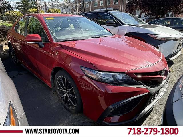 2023 Toyota Camry SE AWD photo