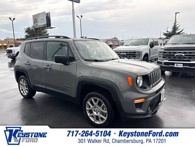 2022 Jeep Renegade Latitude 4WD photo