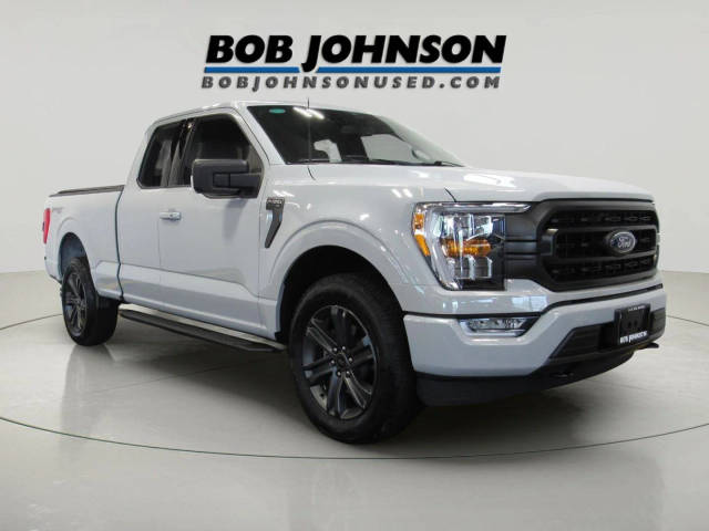 2023 Ford F-150 XLT 4WD photo
