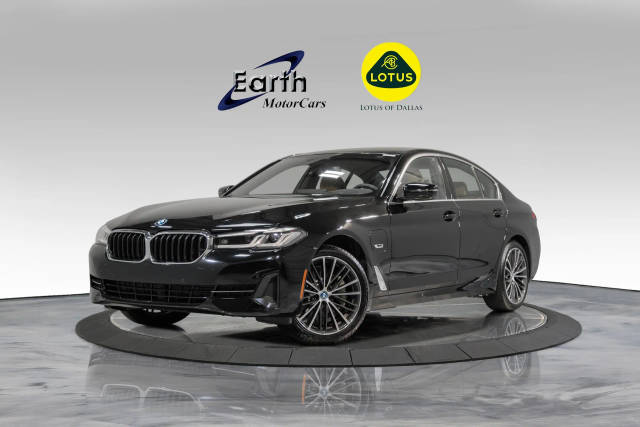 2023 BMW 5 Series 530e xDrive AWD photo