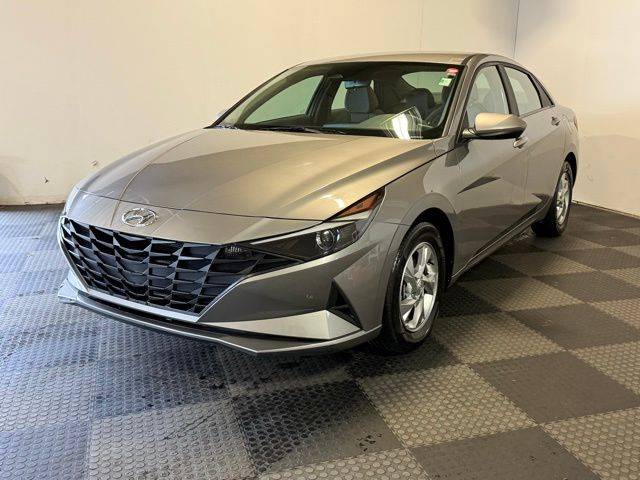 2023 Hyundai Elantra SE FWD photo