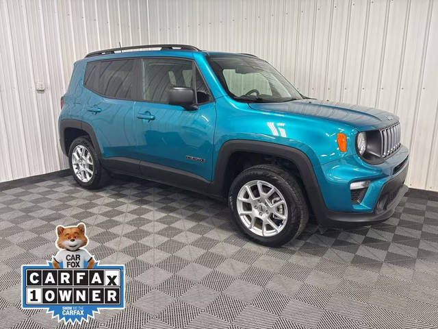 2022 Jeep Renegade Latitude 4WD photo