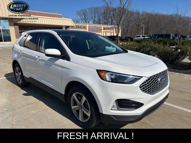 2023 Ford Edge SEL AWD photo