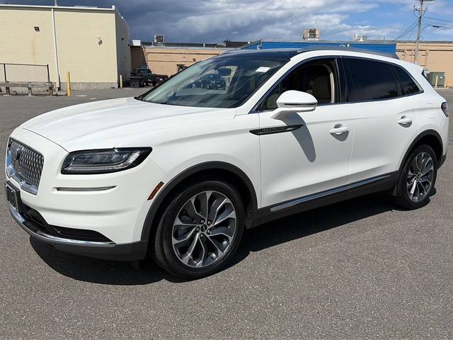 2022 Lincoln Nautilus Reserve AWD photo