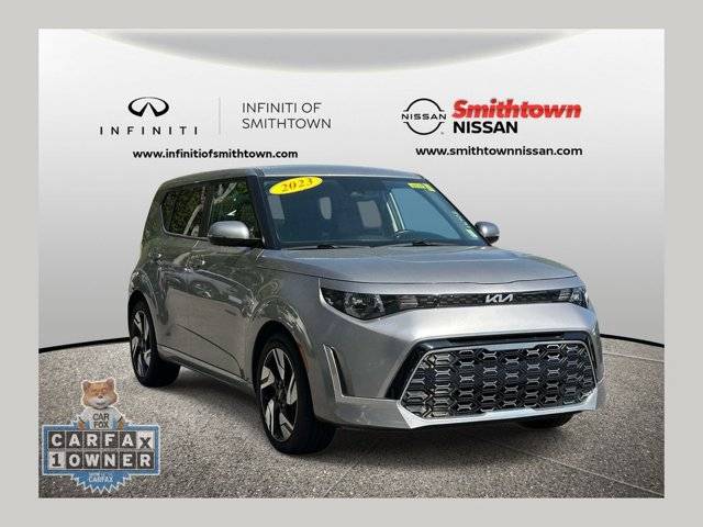 2023 Kia Soul GT-Line FWD photo