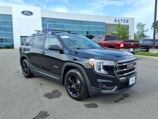 2023 GMC Terrain AT4 AWD photo