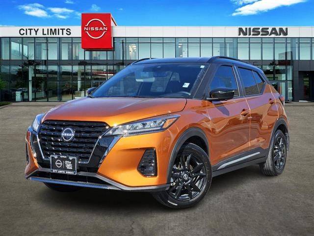 2023 Nissan Kicks SR FWD photo