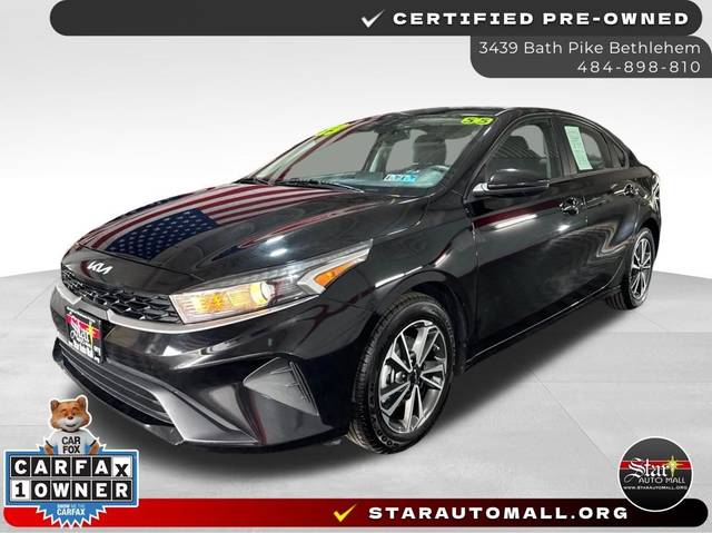2023 Kia Forte LXS FWD photo
