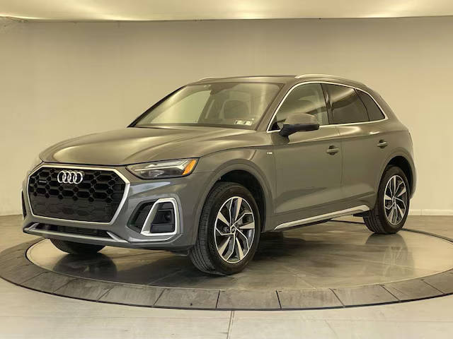 2023 Audi Q5 S line Premium Plus AWD photo