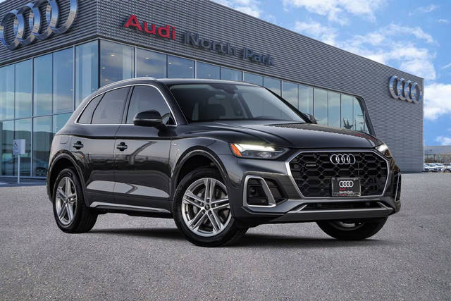 2023 Audi Q5 S line Premium AWD photo