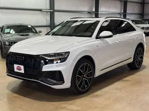 2023 Audi Q8 Premium Plus AWD photo