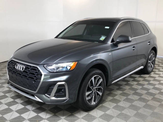 2023 Audi Q5 S line Premium Plus AWD photo