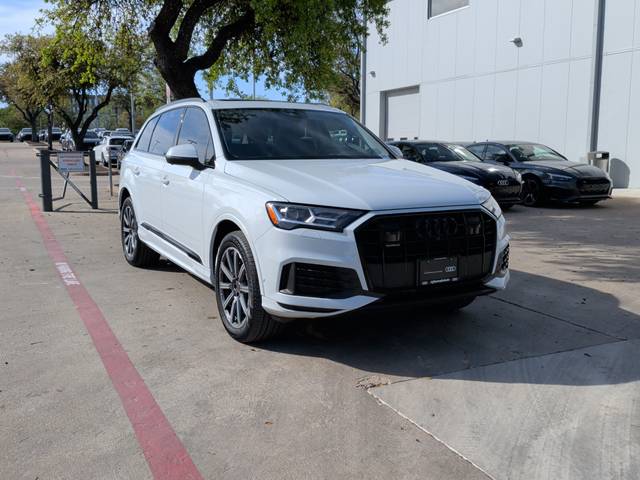 2023 Audi Q7 Premium Plus AWD photo