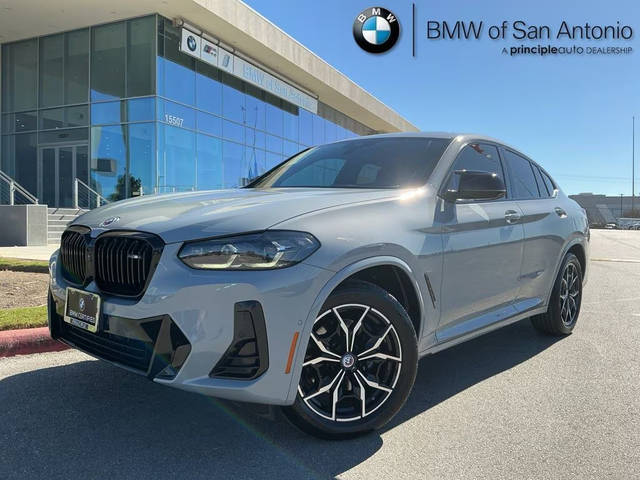 2023 BMW X4 M40i AWD photo